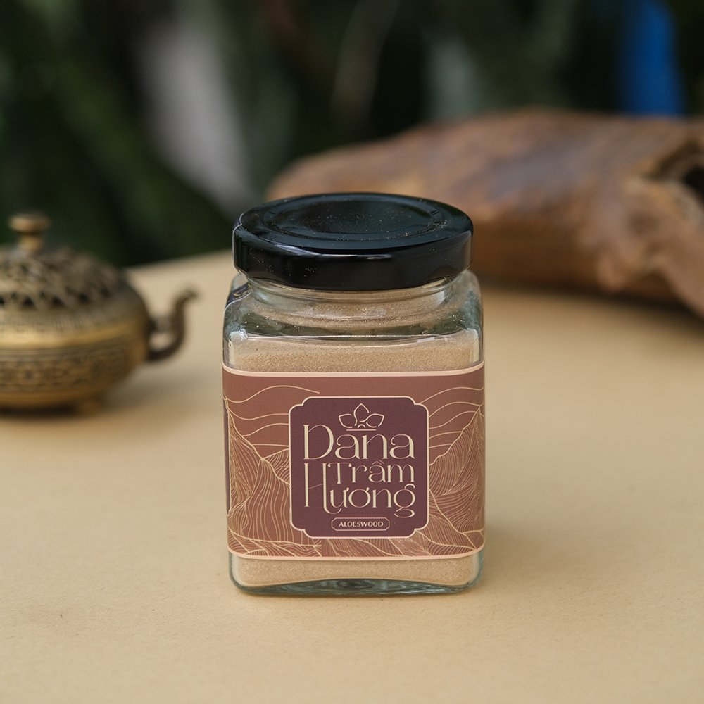 Bột Trầm Hương Tự Nhiên  DANA Thổ Sơn, loại phổ thông  40gr