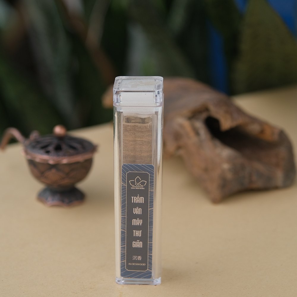 Trầm Vân Mây Nhỏ Thuỷ Nguyệt DANA