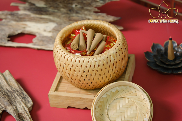 Xu hướng sử dụng nhang trầm hương chiết xuất từ thiên nhiên