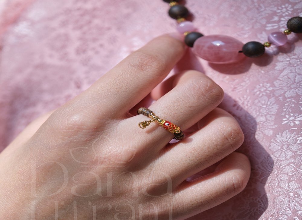 Bộ Trang Sức Trầm Hương ” Hồng Diễm “
